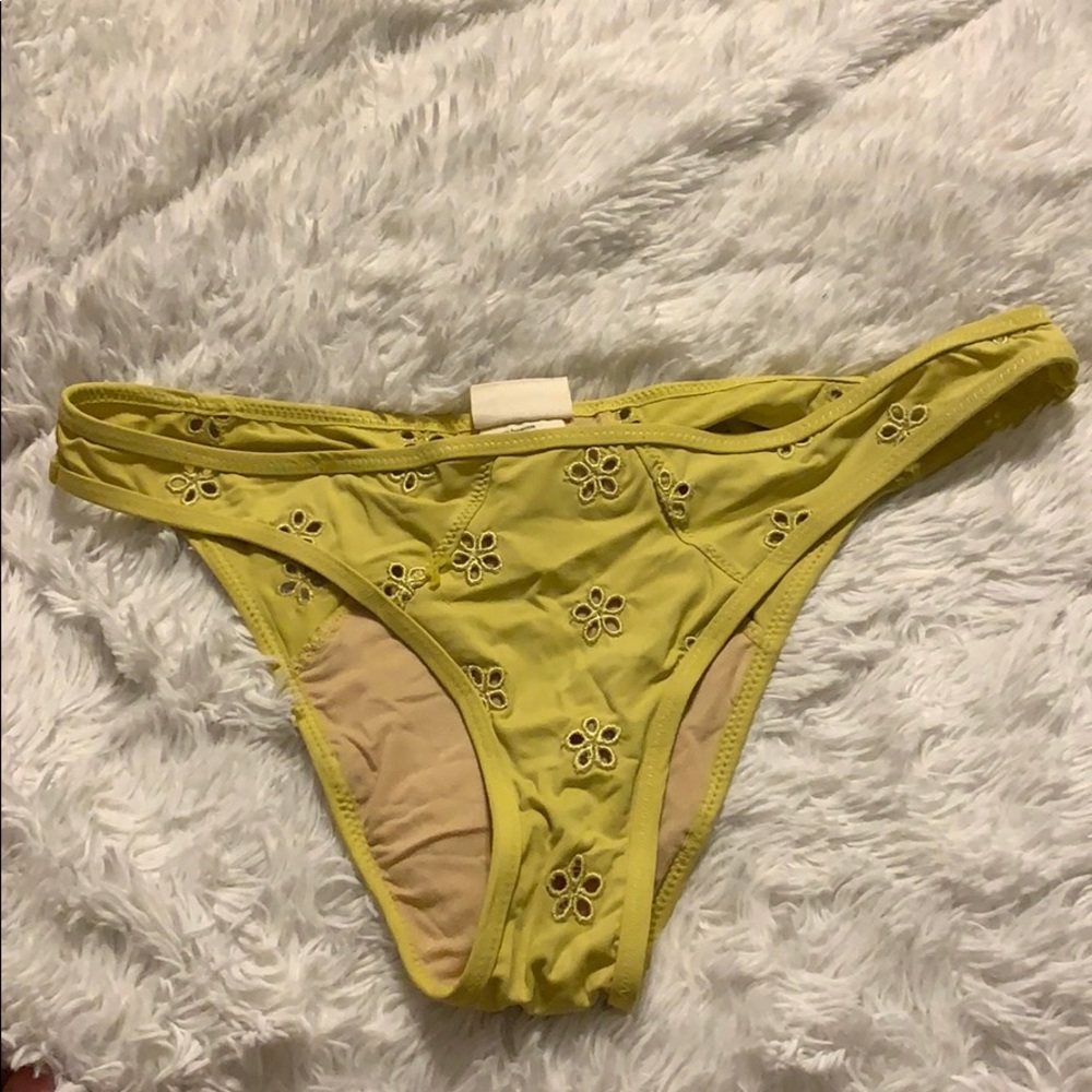 Peony flower cut out on hip bikini bottom